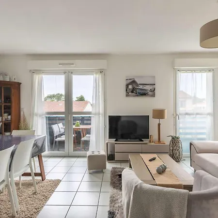 Bourg T3 En Centre *